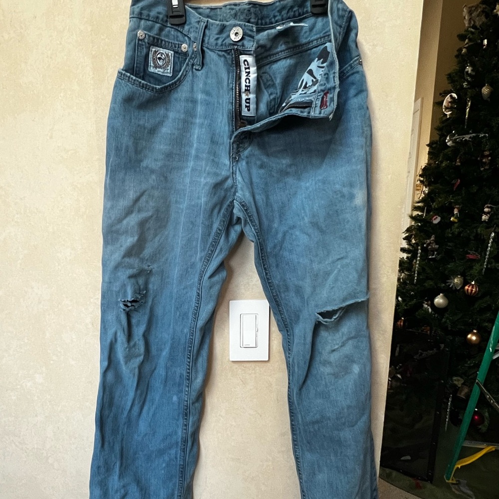 CINCH JEANS